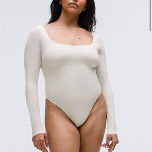 Wundermost ultra soft nulu square neck bodysuit